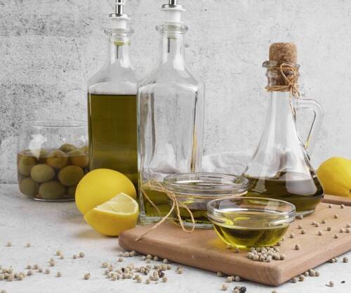 variety-olive-oil-olives-table
